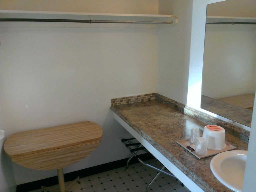 Motel 8 Willcox Pokój zdjęcie